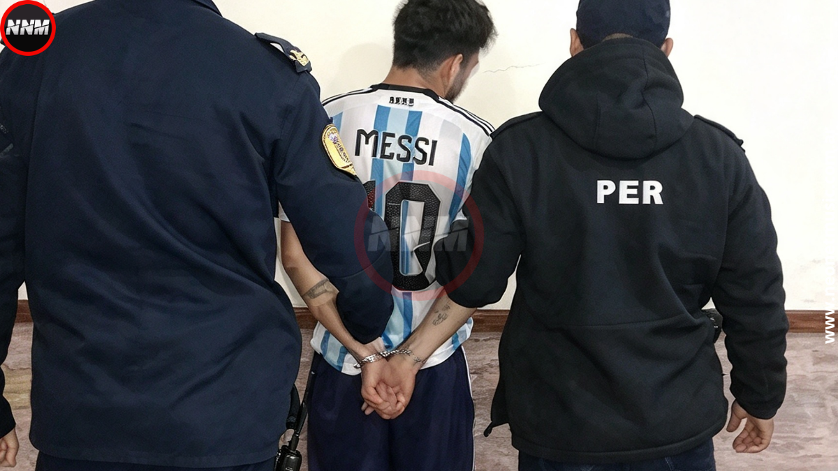 Detienen a sospechoso de forzar un auto en La Paz