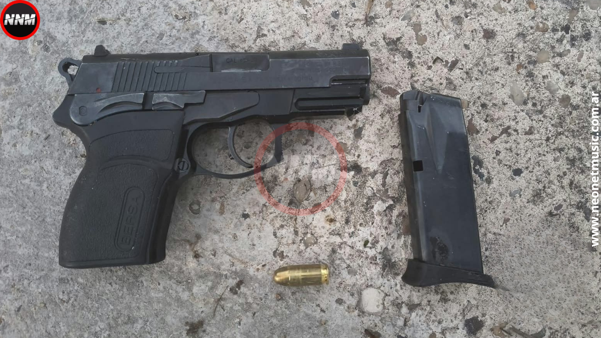 Paraná: balacera en barrio Macarone y secuestro de dos pistolas