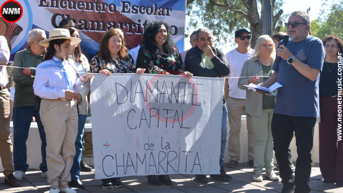 Se realizó el 9º Encuentro Escolar Chamarritero